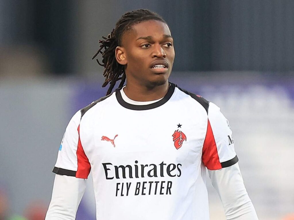 Milan, Longhi: "Come mai Leao e Bartesaghi un'ora in panchina?"
