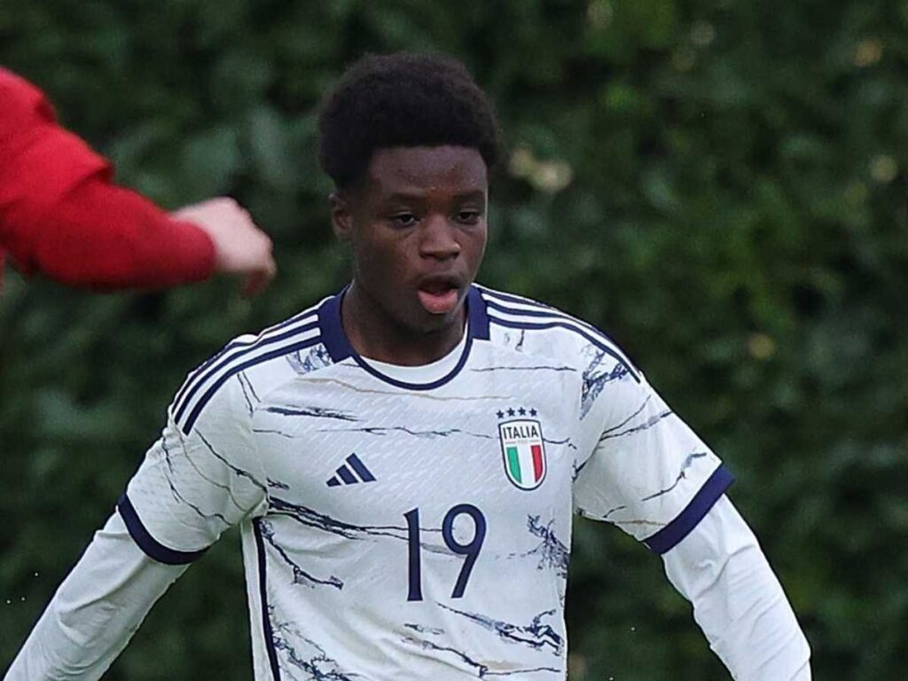 Milan, ecco chi è Cissè: le caratteristiche del talento. E le prospettive col Diavolo ...