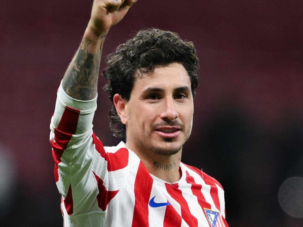 Calciomercato Milan, Gimenez ecco la richiesta. Mentre Disasi ...