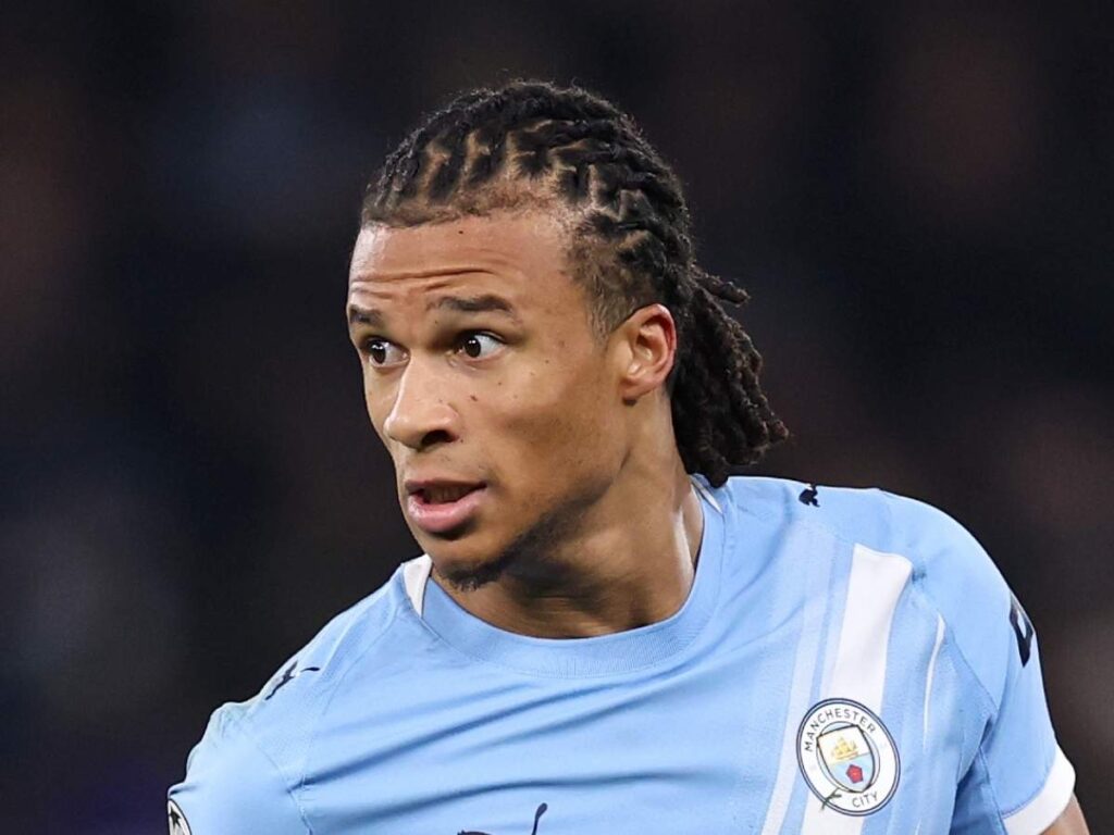 Calciomercato Milan, Akè e Gimenez sono le priorità in difesa per Tare