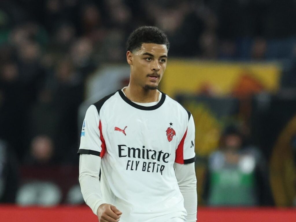 De Winter scala le posizioni della difesa del Milan. Test Dybala superato. E ora ...