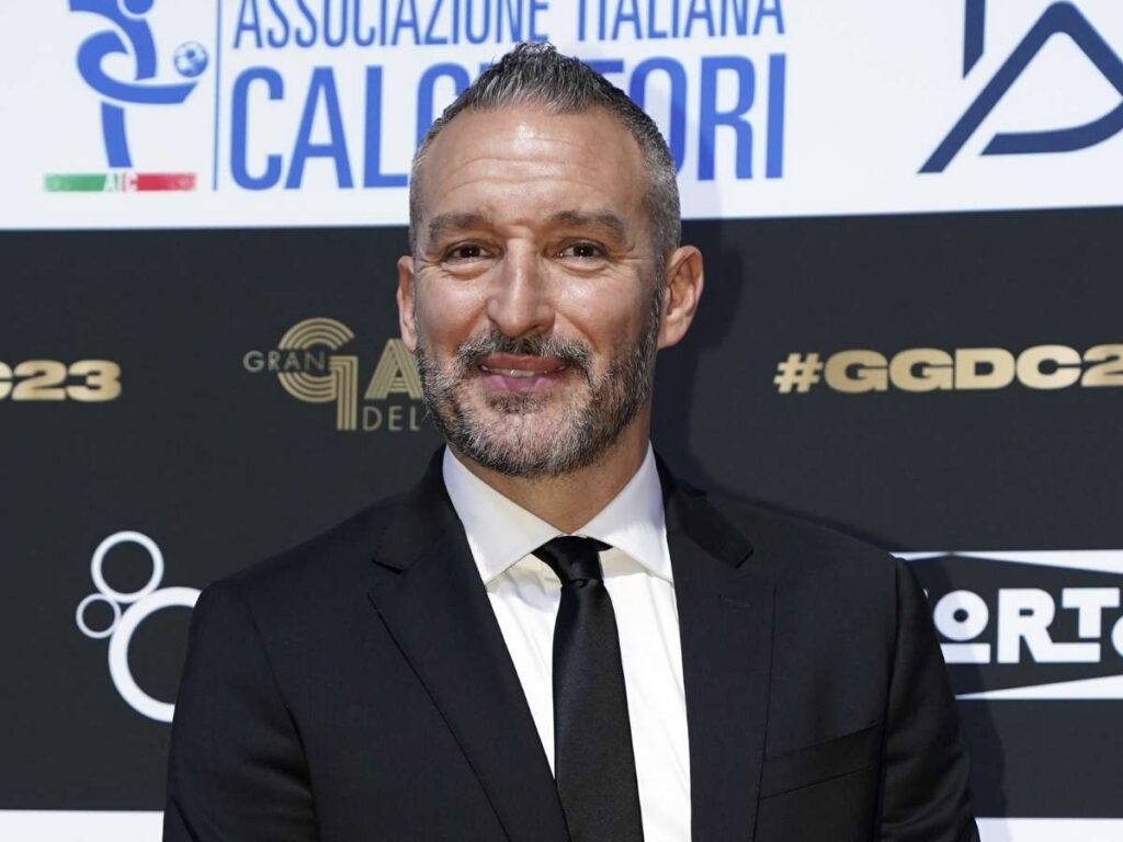 Zambrotta: "Milan, Allegri sta facendo molto bene e lotterà per lo Scudetto". Poi aggiunge ...