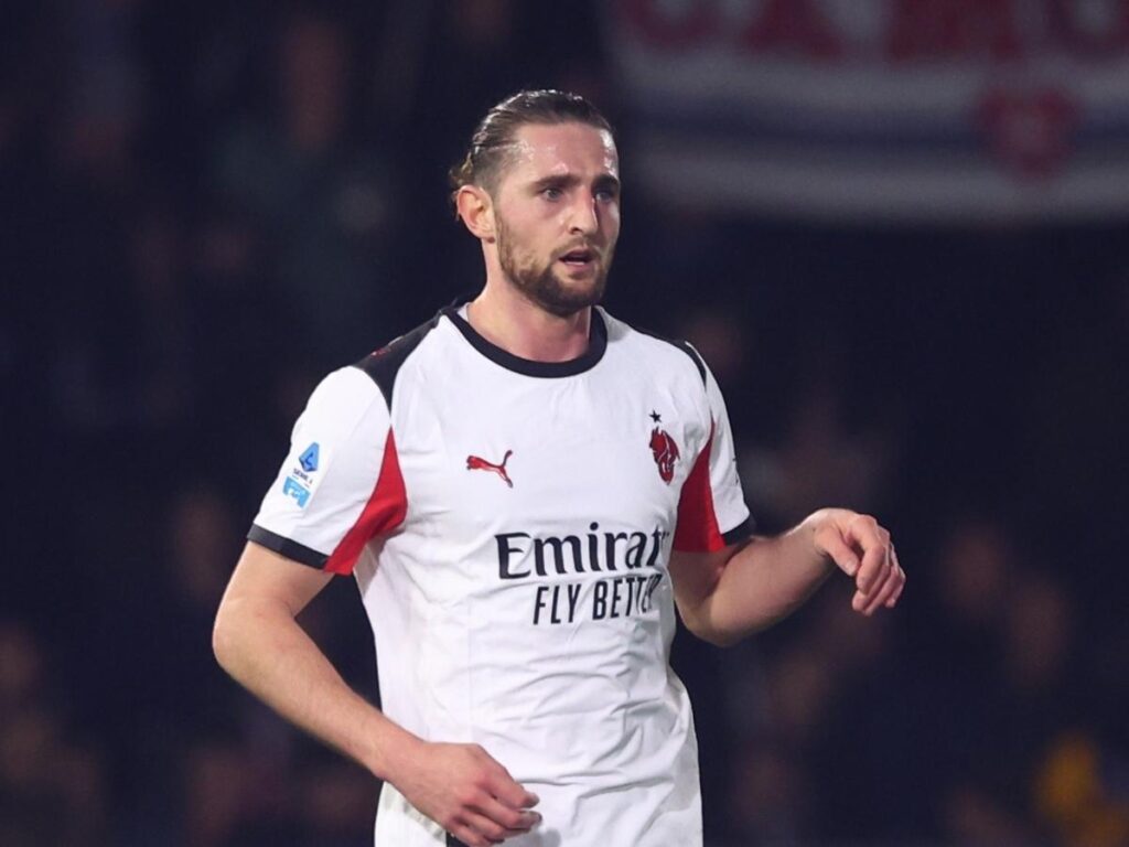 Milan-Como, come sostituire lo squalificato Rabiot? Ecco la soluzione più probabile