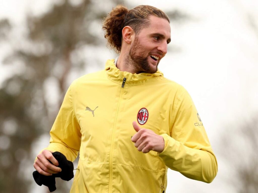 Milan-Como, Matri: "Curioso di vedere come Allegri sostituirà Rabiot"