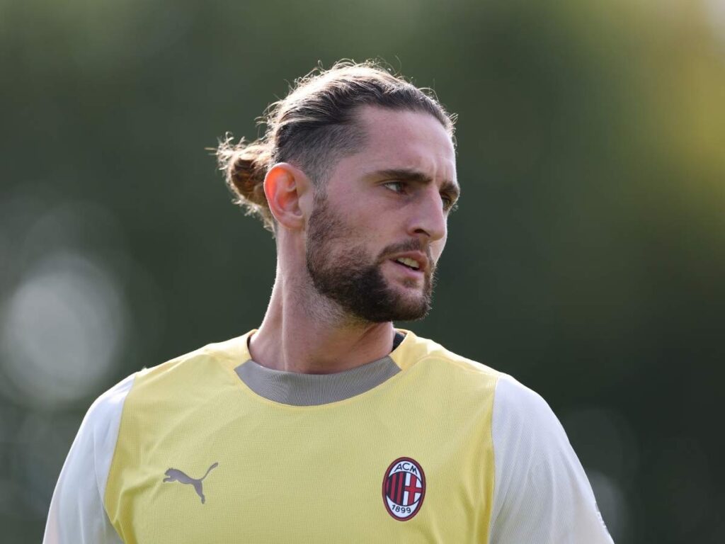 Milan, allarme Rabiot: un cartellino giallo può costargli il derby