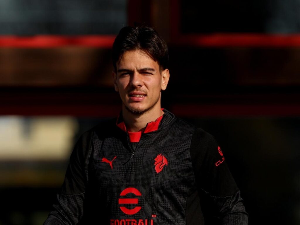 Jashari: "Milan deve stare in Champions. Siamo arrabbiati di non giocarla"