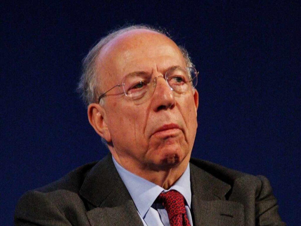 Confalonieri: "La cavalcata trionfale del Milan solo con Berlusconi"