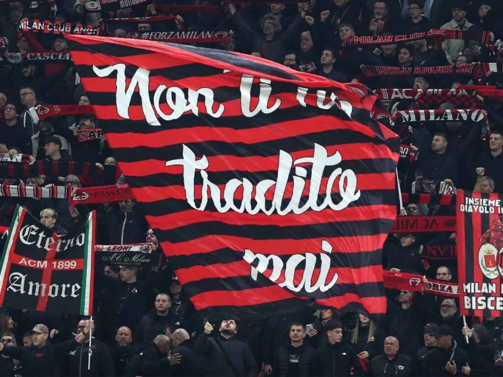 Il Milan torna a 'San Siro' dopo un mese: entusiasmo dei tifosi, la previsione sugli spettatori