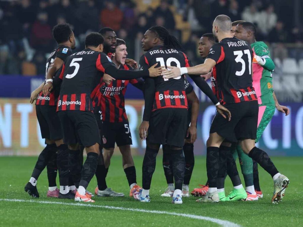 Verso Milan-Parma, vietato sbagliare: tre punti per restare in scia con l'Inter