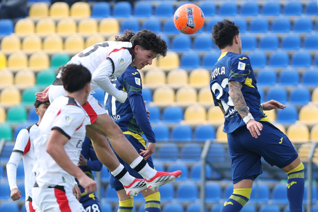 Milan Primavera, passo falso contro il Verona: i gialloblù vincono 4-1