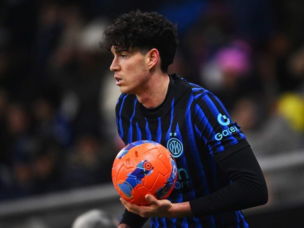 Inter-Juventus, il club nerazzurro difende Bastoni: nessuno lo considera un simulatore