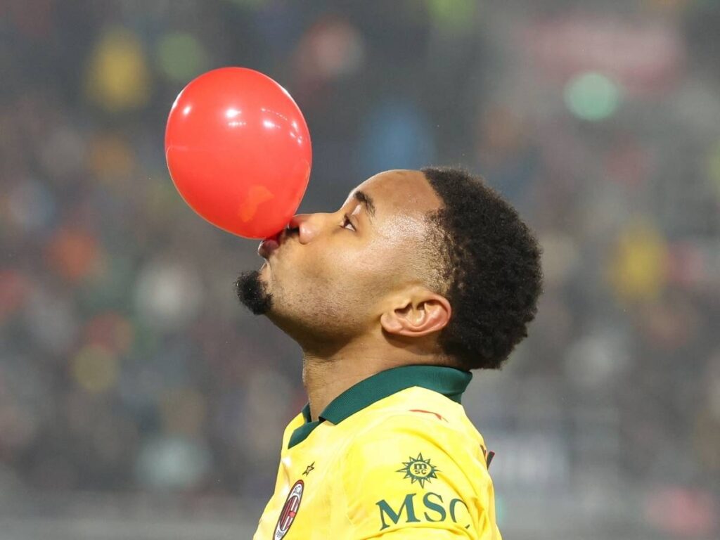 Ordine: "Da Bologna arriva l’urlo del Milan. Brilla anche Nkunku"