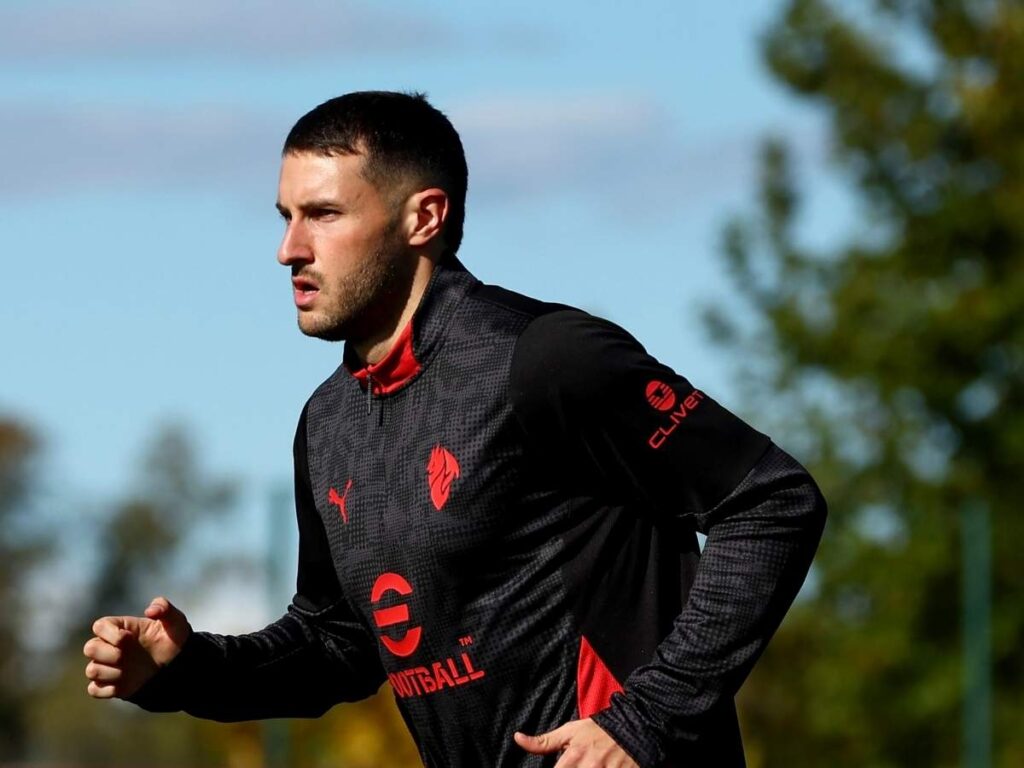 Milan, infortunio Gimenez: riabilitazione nella fase conclusiva. Ecco quando può tornare in campo