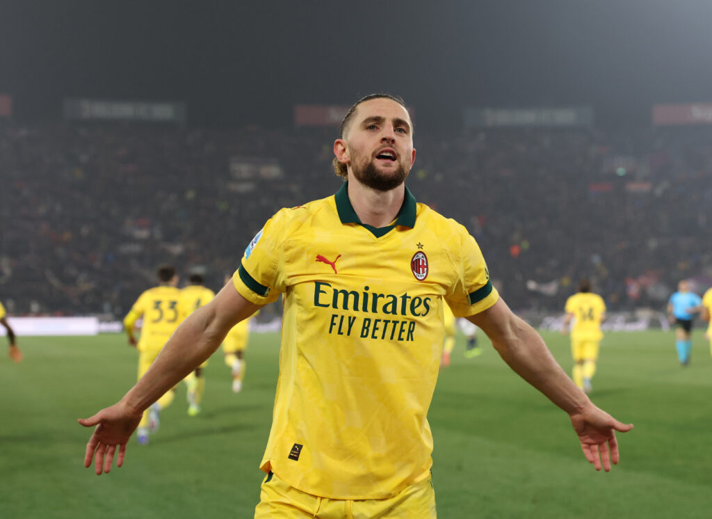 Milan, tegola Rabiot: contro il Como gioca Ricci? I numeri del diavolo senza il francese