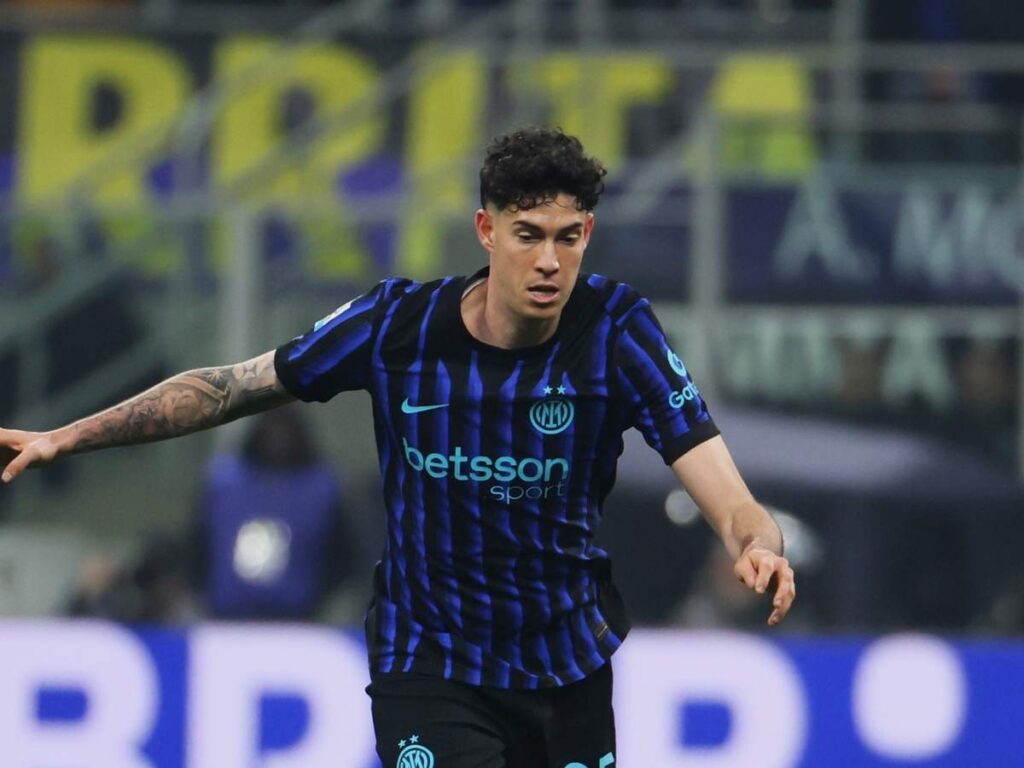 Inter-Milan, Hernanes: "Stanno facendo danni incredibili. Bastoni ..."