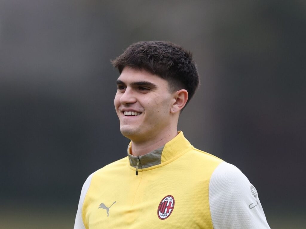 Rinnovi Milan, Tomori a un passo. Si vuole blindare Bartesaghi. Mentre Pulisic ...
