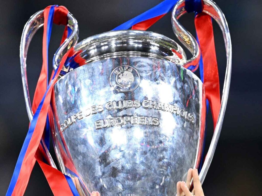 Tetto ingaggi in rialzo e rinnovi: ecco il possibile effetto della Champions League sul Milan