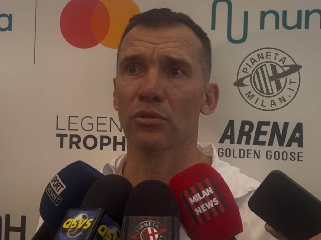 Shevchenko: "Leao non è un attaccante ma conta l'atteggiamento" | Video