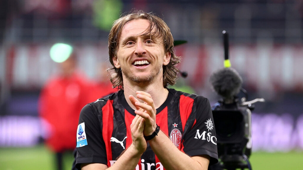 Vernazza: "Modric miglior giocatore del campionato. Rimarrà al Milan, a meno che ..."
