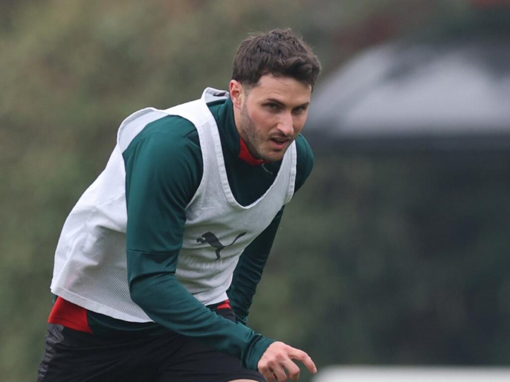 Milan, Gimenez è tornato: "Ci vediamo in campo". E già ritrova il gol