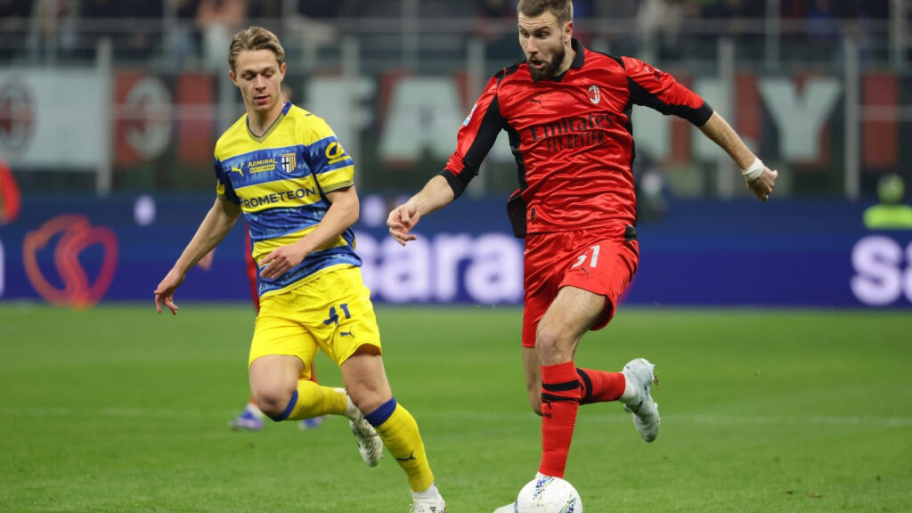 Ordine: "Al Milan sarebbe bastato fare sei punti con il Parma e oggi sarebbe lì con l'Inter"