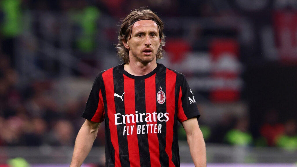 Modric, Pallone d'Oro presto esposto a 'Casa Milan'. Novità anche sul suo futuro