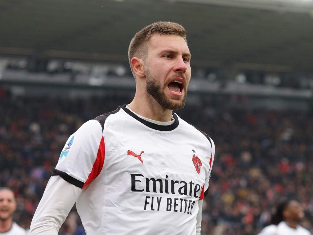 I tifosi rossoneri hanno scelto: Pavlovic è l'MVP di Cremonese-Milan
