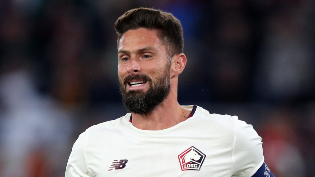 Lille, Giroud: "Se continuo a giocare? Vedremo se il fisico regge. Non c'è nulla di deciso"