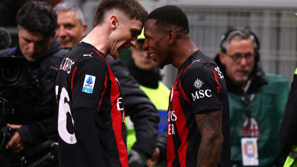 Segna Estupinan, il derby lo vince il Milan: Allegri parla solo di Champions, ma ...