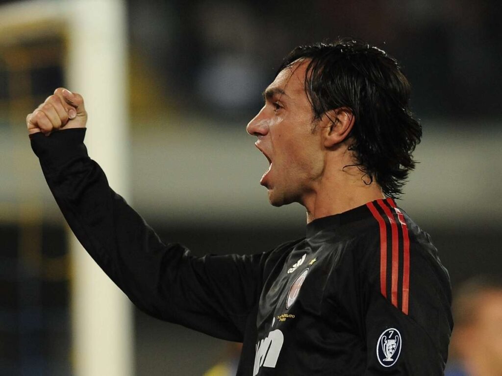 Nesta compie 50 anni: i suoi 5 gol più importanti con la maglia del Milan