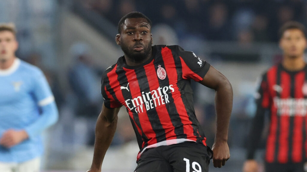 Milan, Fofana: "Quando non abbiamo palla, sono molto avanzato. Quasi un attaccante"