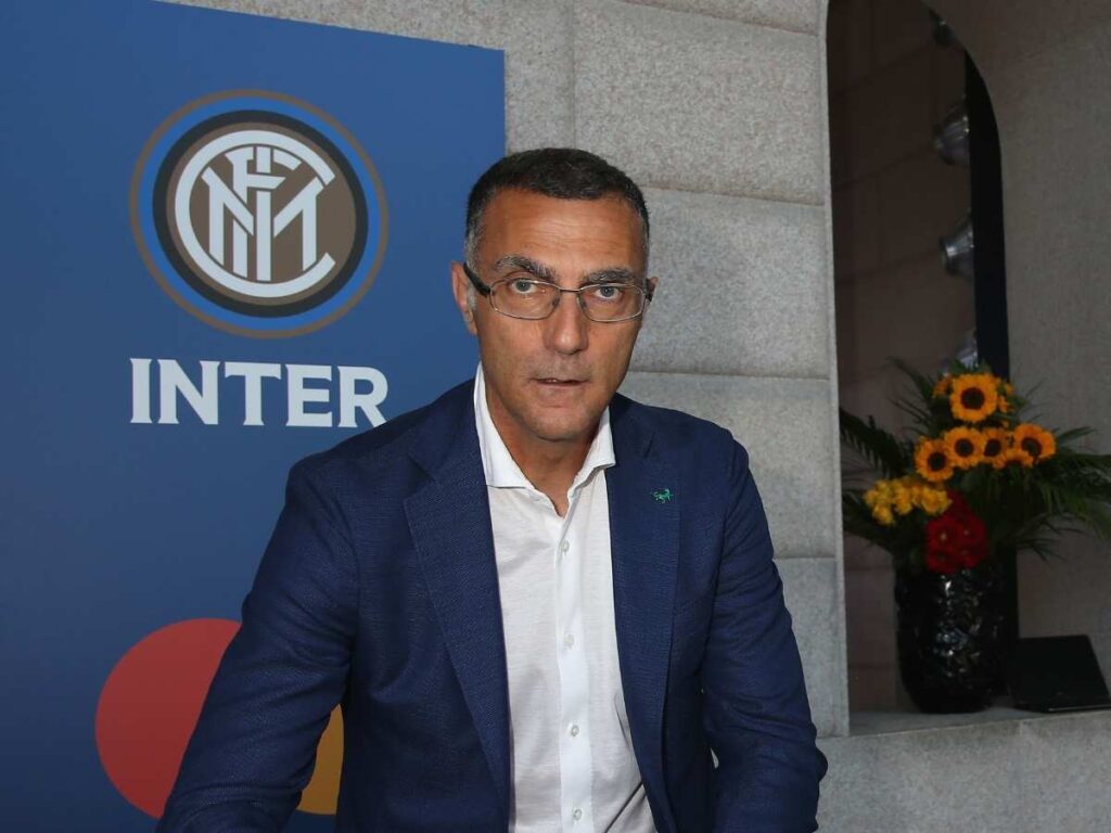 Milan, Bergomi sulla posizione di Leao: "Sulla fascia si esprime meglio"
