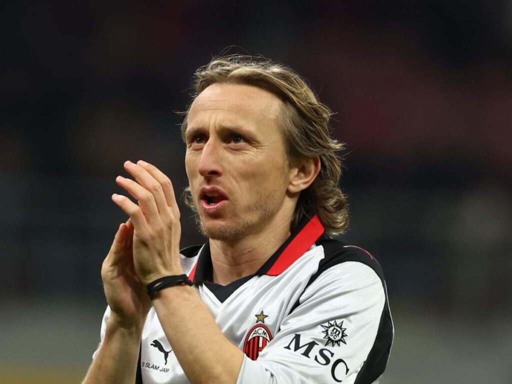 Modric esulta su Instagram: "Avanti insieme! Forza Milan!"
