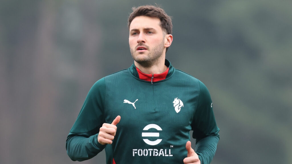 Milan, una bella notizia è arrivata da Giménez: l'operazione è solo un ricordo
