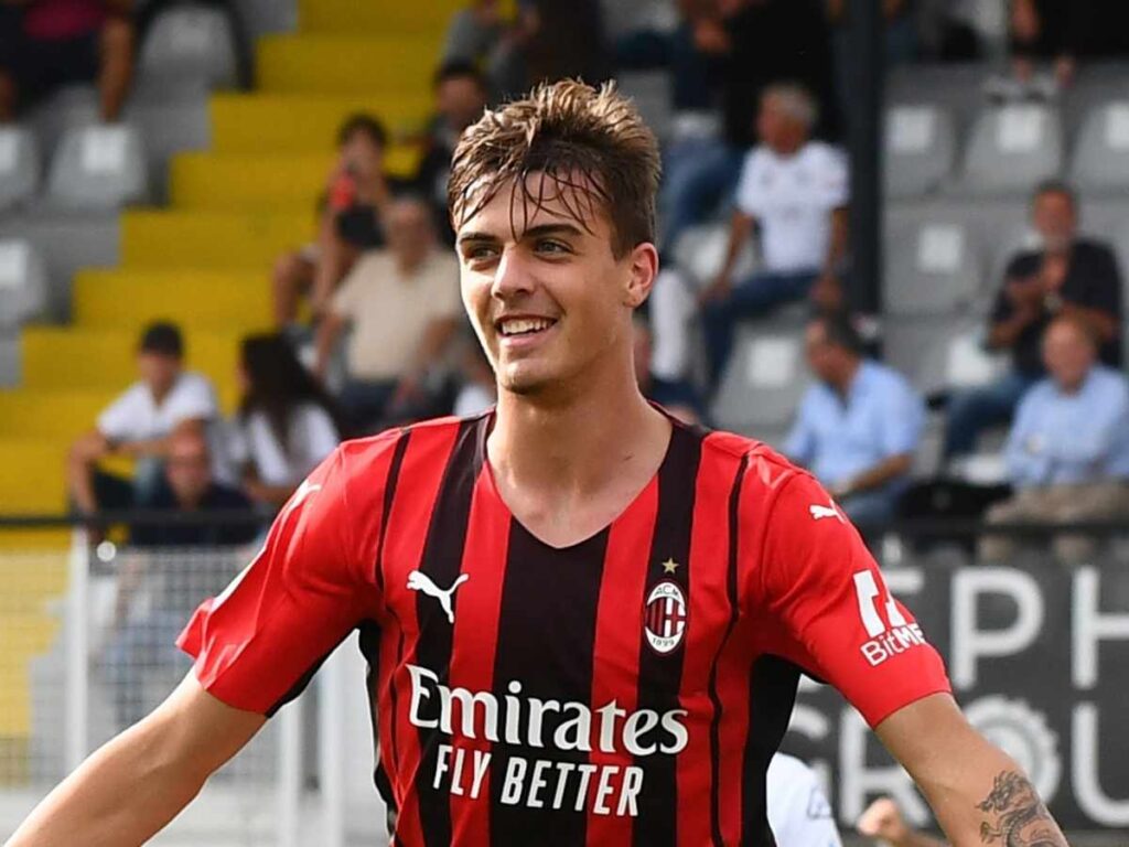 Un Maldini sulla strada del Milan: tra precedenti scomodi e futuro in bilico