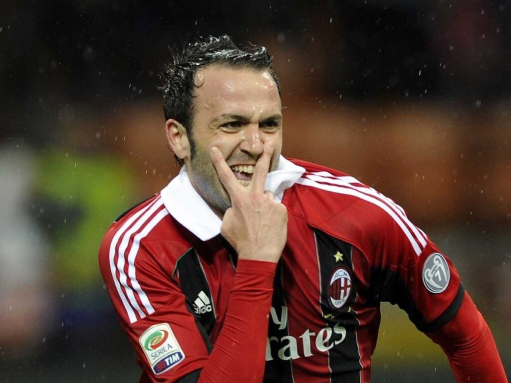 Pazzini: "Non è un caso che il Milan abbia vinto entrambi i derby"
