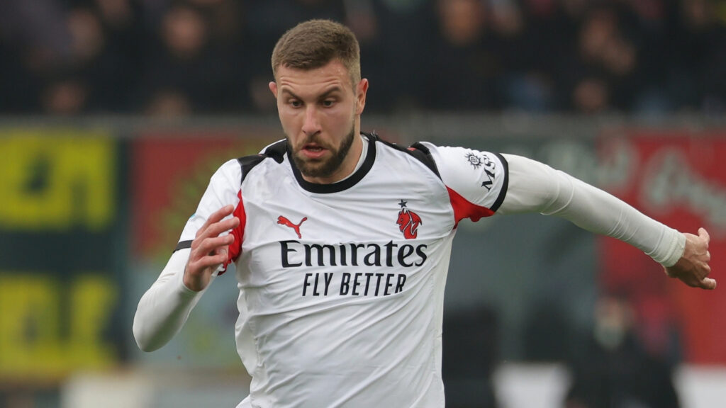 Pavlovic: "Derby? Sarà una partita dura, che fa storia a sé: il tipo di sfide che mi piace"