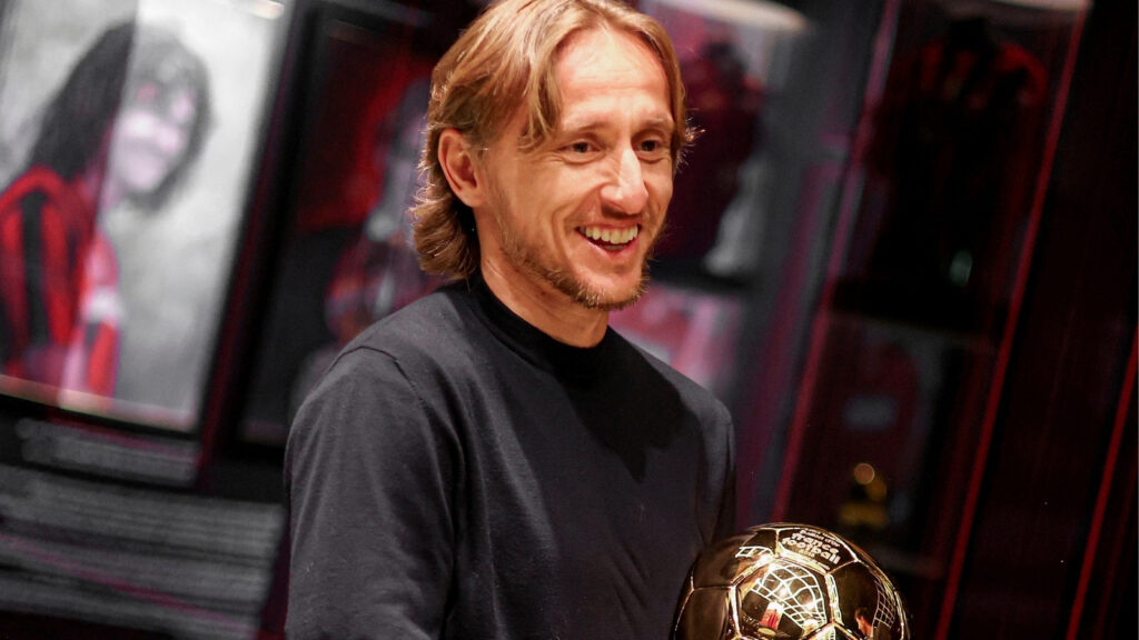 Calciomercato Milan, Modric a cena con Tare: pressing rossonero per convincerlo a restare