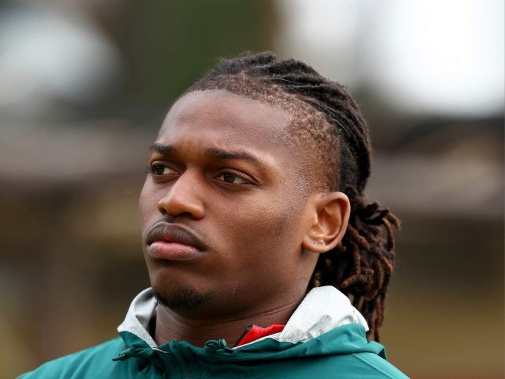 Leao cerca gol decisivi: lavoro durissimo per il Milan con i consigli di Corradi
