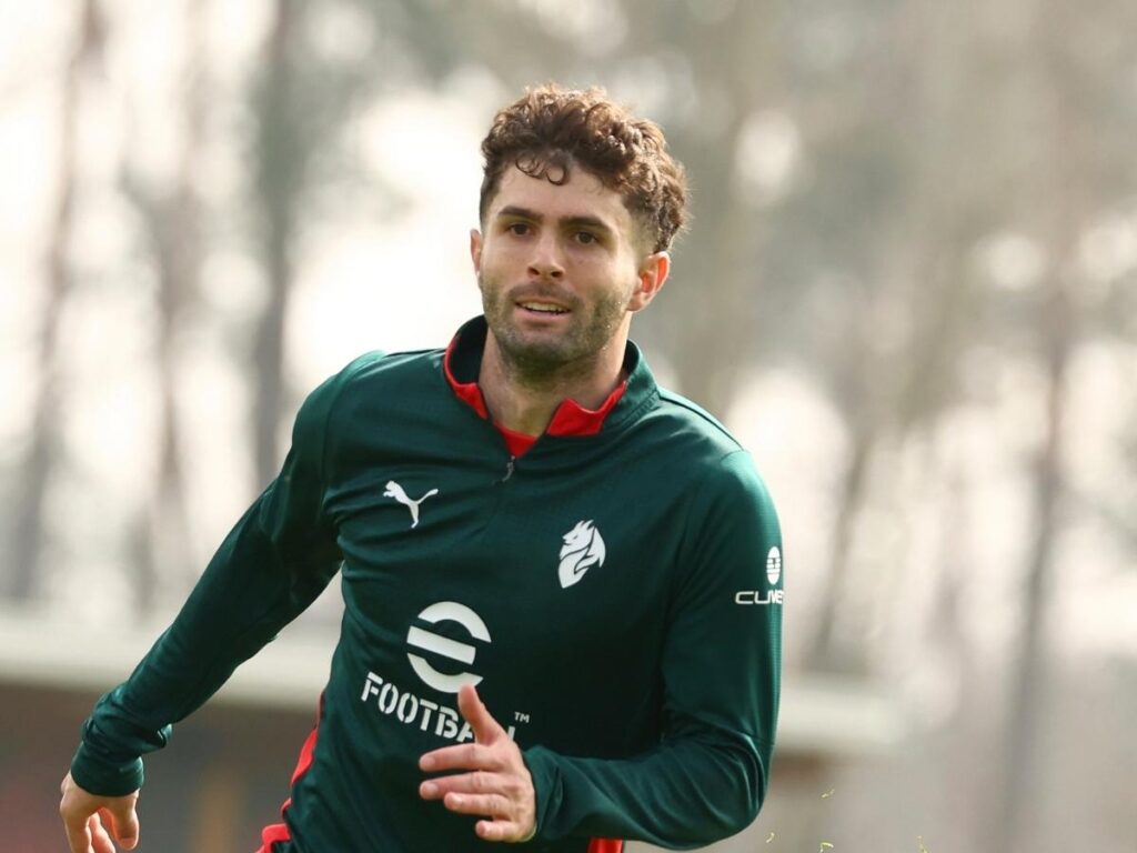 Ordine avvisa il Milan: "Se perdi il secondo posto non è più sicuro. Derby nei piedi di Leao e Pulisic