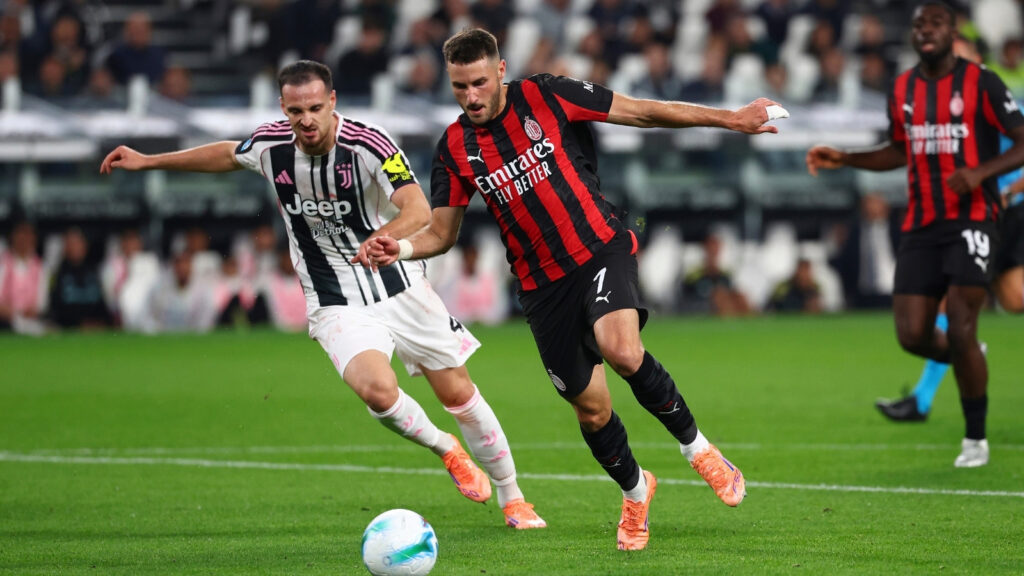 Borghi: "Milan, allo scontro diretto con la Juventus con un margine di sicurezza ampio. Altrimenti ..."