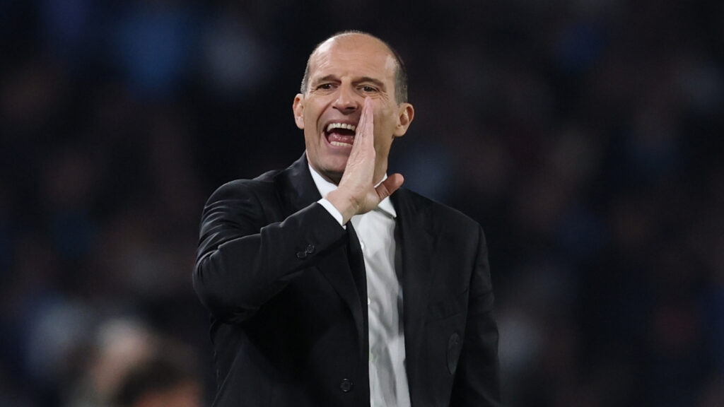 Milan, il retroscena su Allegri: "In molti, dentro lo spogliatoio, spingono per due cose"