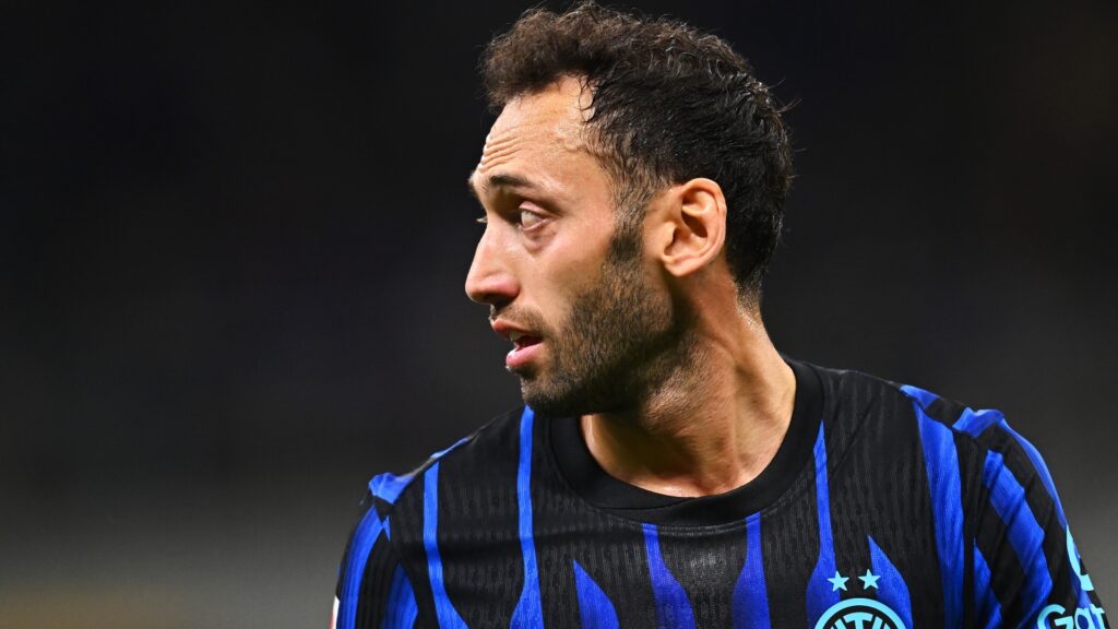 Hakan Calhanoglu Inter
