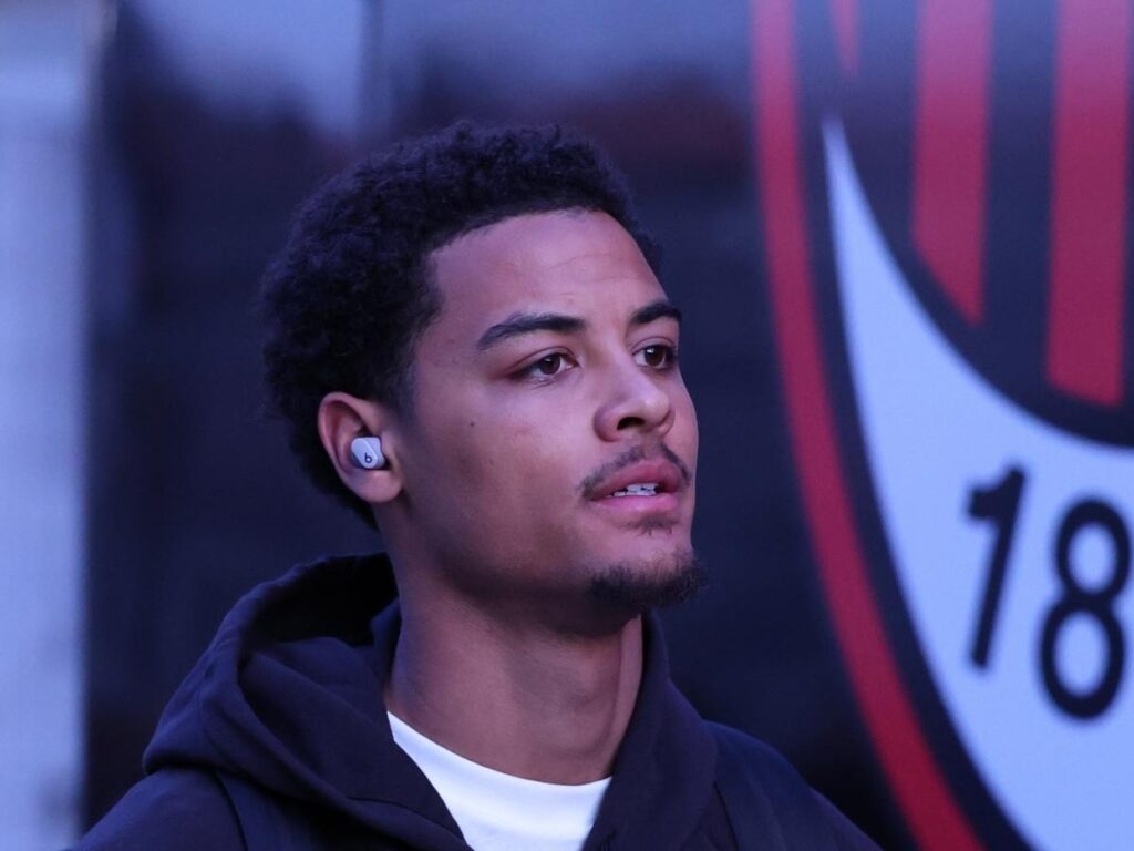 Napoli-Milan, De Winter contro Hojlund bis. Pericoli per la difesa rossonera