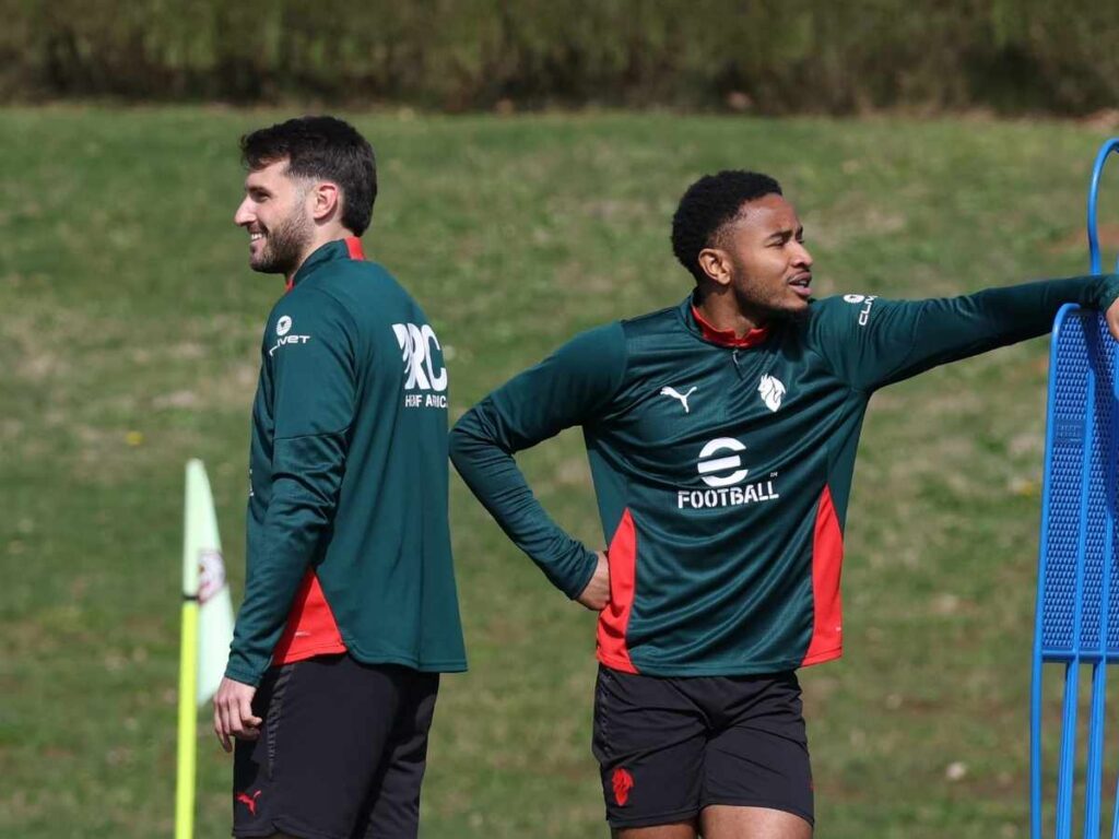 Biasin: "Il Milan ha ottenuto zero da Gimenez, Fullkrug e Nkunku"