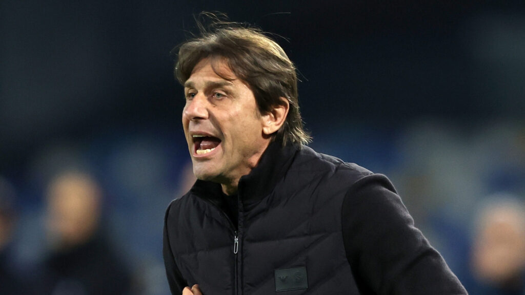 Napoli, Conte dopo il Milan: "La vittoria ci dà fiducia ed entusiasmo"