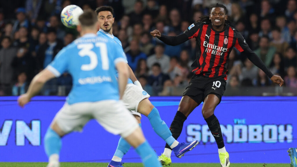Teotino dopo Napoli-Milan: "Leao? Sembra che stiamo parlando di un morto". Poi aggiunge ...