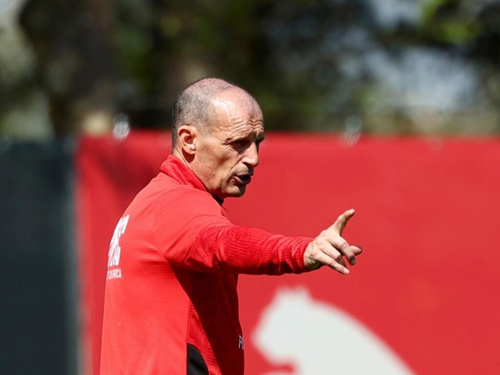 Milan-Udinese, probabile formazione: pronto il 4-3-3 con un ritorno. Dubbio Leao