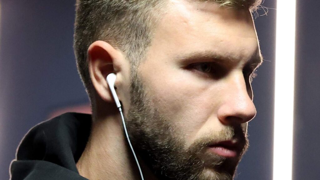 Milan-Cagliari, Pavlovic: "Dobbiamo essere concentrati e fare di tutto per vincere"