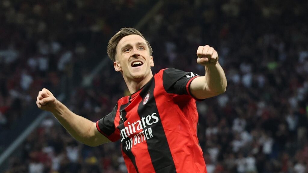 Milan-Cagliari 1-1 (45'): brutto primo tempo del Diavolo. Fischi da San Siro